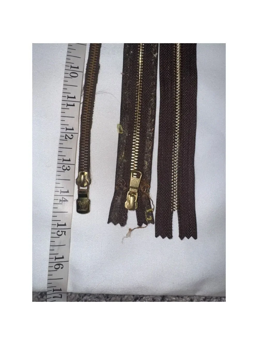 Authentic Louis Vuitton Zipper Pull & Zipper Parts Gold Tone Repair SKU-771